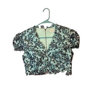 Dress the population embroidered blue floral cropped Ceceila top womens medium